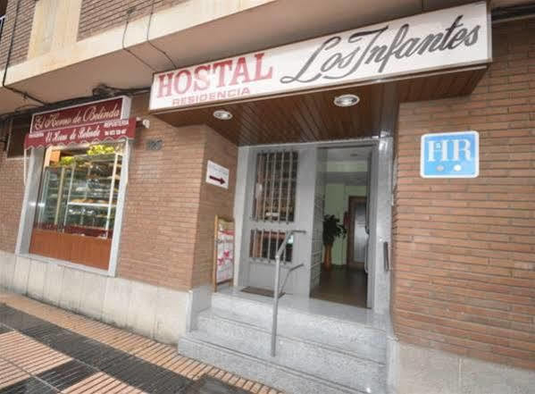 Hostal Los Infantes Salamanca Dış mekan fotoğraf